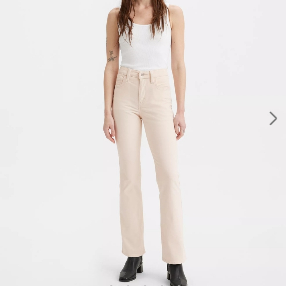Levi's Cream Boot Cut Pants